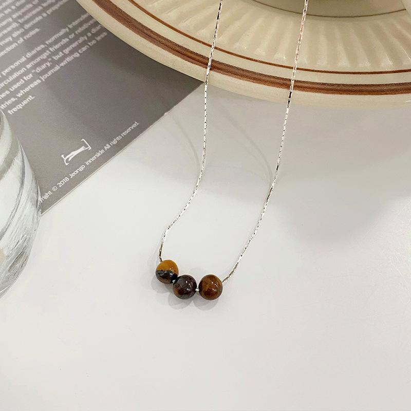 Персонализированное ожерелье из трех камней с тигровыми глазами для женщин из числа меньшинств INS. Ошейник-цепочка от холодного ветра