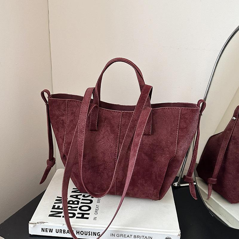 Yogodlns New Womens PU Leather Shoulder Bags Retro Tote Bag Autumn Winter Suede Large Capacity Shoulder Bag Versatile Commuting Bag