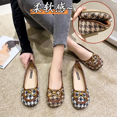 2024 Новые французские модные туфли в клетку в стиле ретро с металлической пряжкой и неглубоким носком, универсальные туфли на толстом каблуке для женщин, банкетное платье