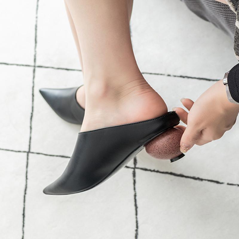 2024 Летняя мода Новые туфли Muller Женская европейская мода Station Baotou Тапочки полуподдерживаемые уличные сандалии Модная обувь