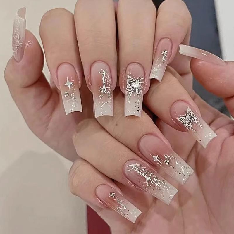 Xiaohongshu DIY лазерные наклейки для ногтей, расписанные вручную: Черные, белые, золотые и серебряные крылья бабочки с клейкой основой.