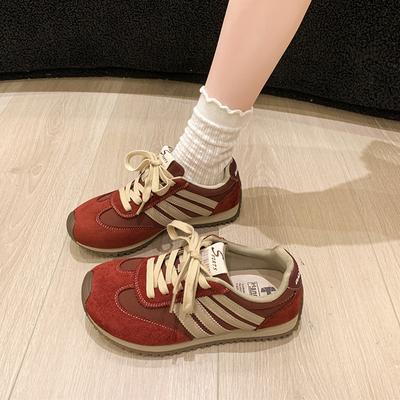 Женская обувь – Кроссовки