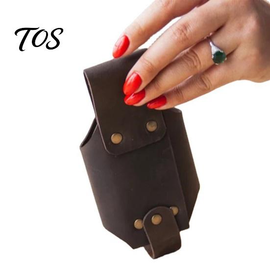 Drink Can Holder Waist Hanging Beer Holder, Faux Leather Soda Beverage Portable Holster for Belt, Accessories Lovers Camping