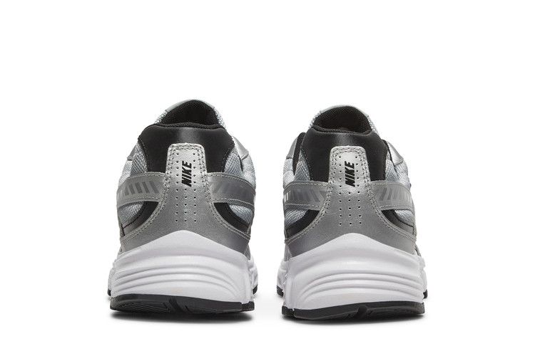 Мужские кроссовки Nike Initiator Металлический серебристый Красный Металлический серебристый/Белый/Черный