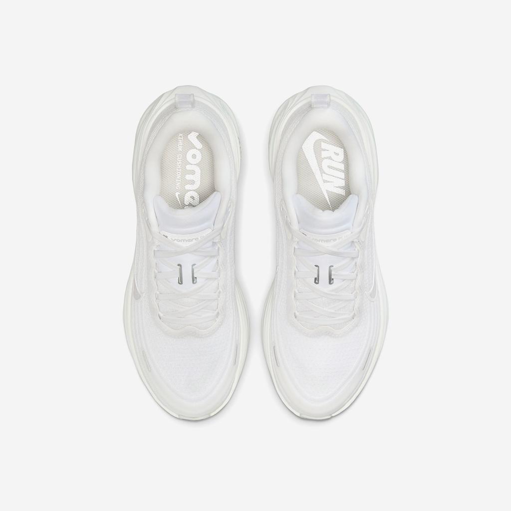 Nike Vomero Plus [HV8154-102]