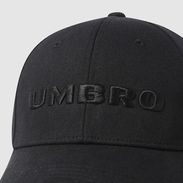UMBRO Черная кепка с большим логотипом (Uq123Ccp31)