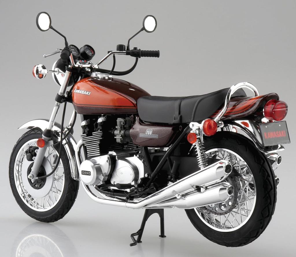 Пластиковая модель мотоцикла Aoshima Bunka Kyozaisha The Bike Series Kawasaki Z2 750RS с индивидуальными деталями 1/12 № 43 '73