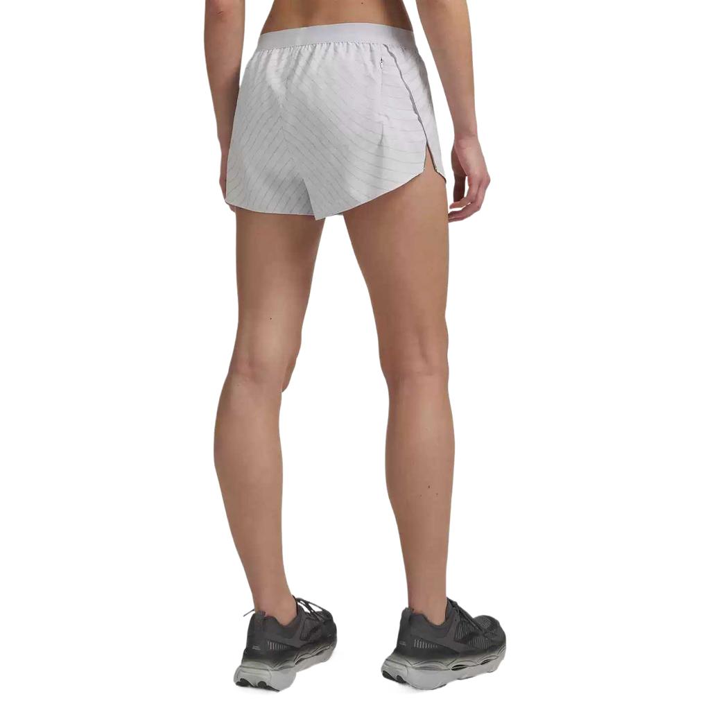 Under Armour Halo Run Тканые беговые шорты средней посадки Женские шорты 6012325-023