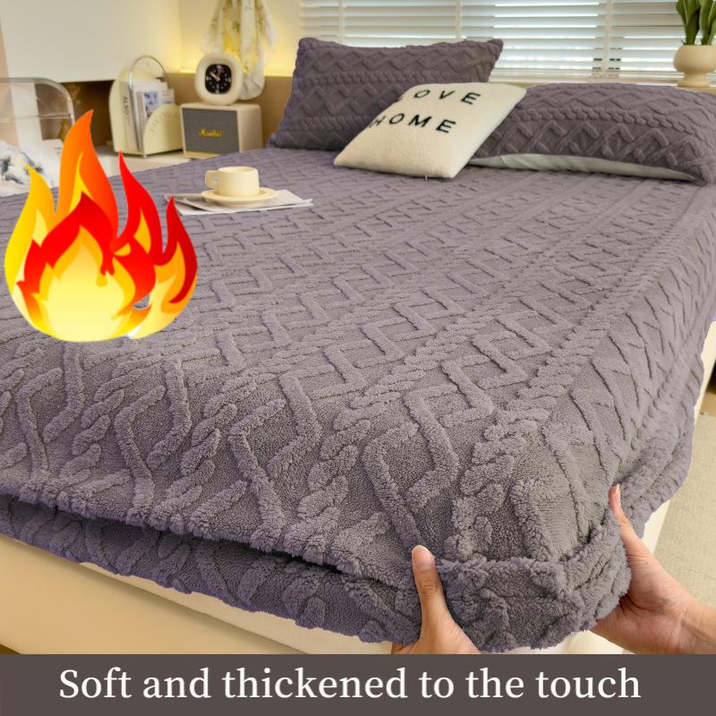 2025 Осенне-зимняя утолщенная простыня из молочного бархата, Цельный мягкий коралловый бархатный наматрасник, Тафтовый протектор для матраса