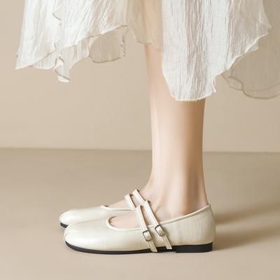 Weiwei Girl 683-2 Французские туфли Мэри Джейн Ремешок на одно слово 2025 Новые туфли с легким верхом и мягкой подошвой для женщин