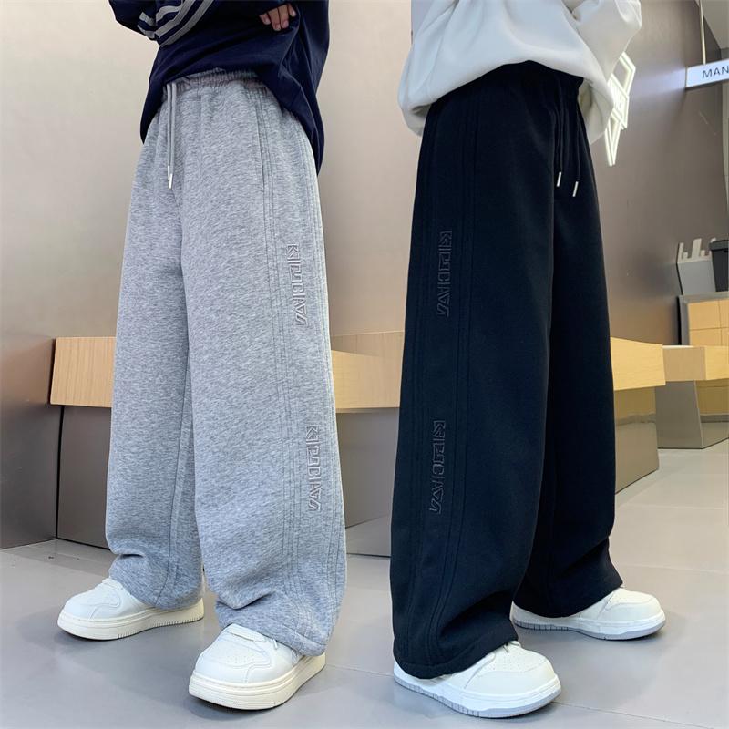 Children's clothing, boys' spring pants, spring and autumn styles 2026 new item, Zhongda children's sanitary pants, sports boys' spring pants trend