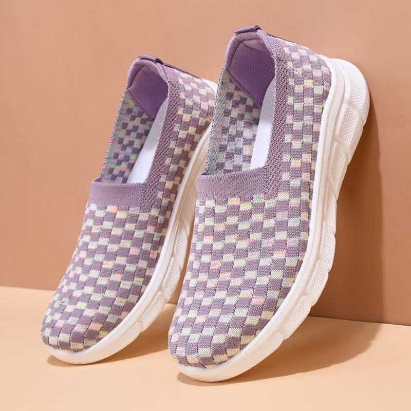 New Spring and Summer Women's Shoes Flat-bottomed Shallow-mouth Fly-woven Shoes, Light, Casual and Breathable, One-pedal Mother Shoes
