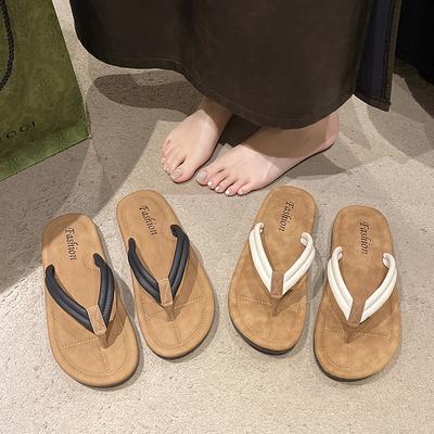 Женская обувь – Сандалии