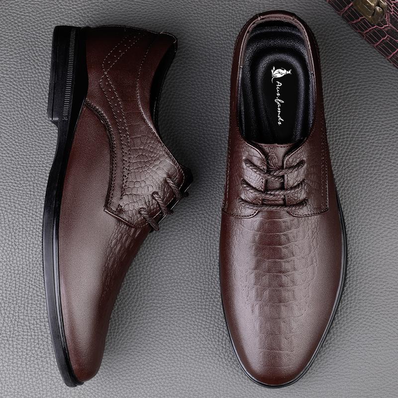 Fashion Handmade Genuine Leather Mens Shoes New Trendy Minimalist Oxford Shoe Lace Up Formal Business Shoes Classic Gentleman Footwear