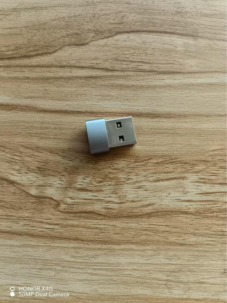 Spot USB-C To USB 3.0 OTG Adapter & Portable Rechargeable Card Reader Keyboard