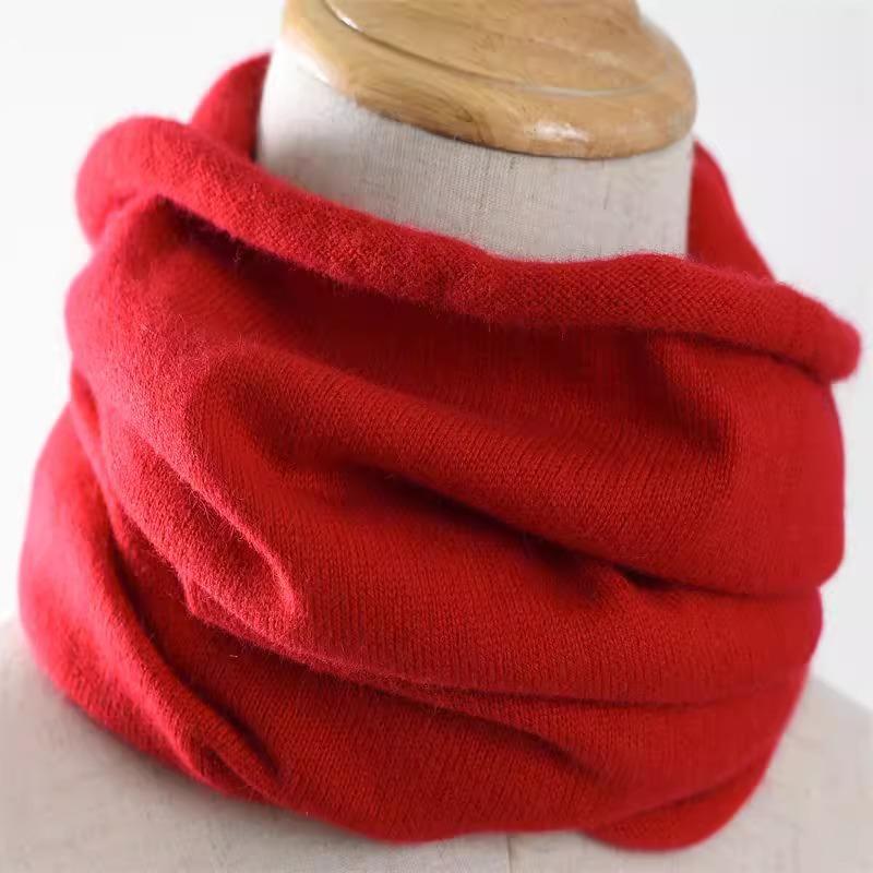 Cozy Cashmere-Blend Knit Neck Gaiter - Windproof, Warm & Breathable Scarf for Women | Perfect for Winter Outdoors