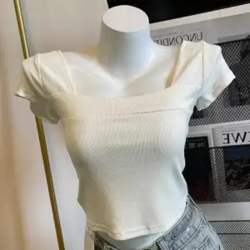 Женская элегантная укороченная блузка в рубчик с короткими рукавами и квадратным вырезом