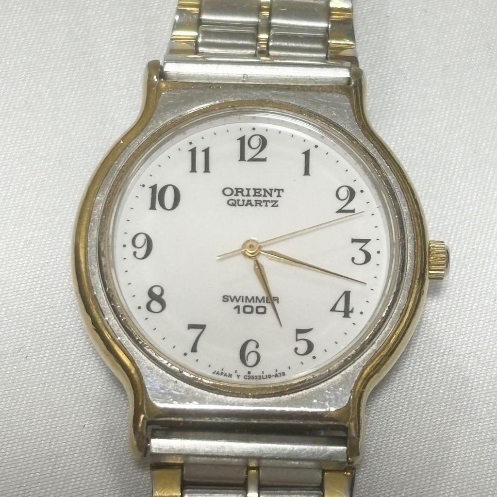 Б/у [Бесплатная доставка] ORIENT/SWIMMER100/C252L1-00/Белый x Серебристый/Кварцевые часы/Батарея разряжена/Работоспособность не подтверждена/Б/у товар/Нерабочий товар