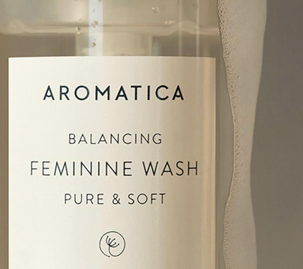 AROMATICA Pure and Soft Feminine Wash Chamomile Tea Tree Gentle Care 170ml