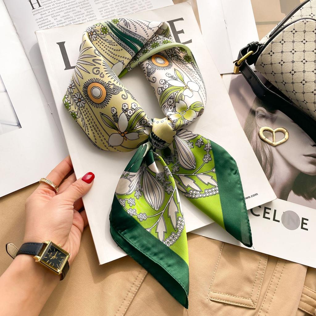 2025 Luxury Fashion Print 70*70cm Silk Square Scarf Women Soft Satin Hairband Neckerchief Tie Female Headband Foulard Bag Ribbon