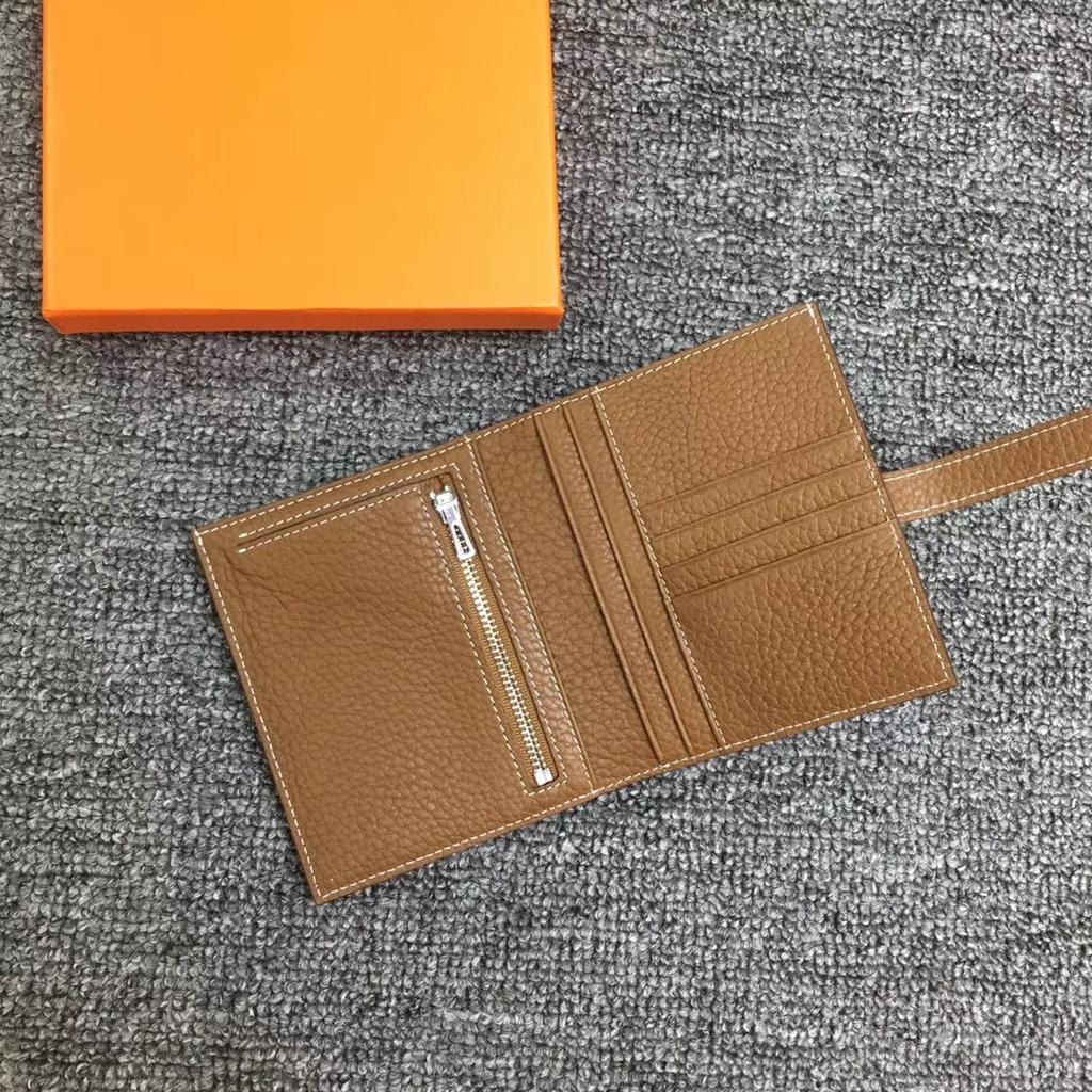 Новый короткий кошелек из мягкой коровьей кожи для женщин с двойной пряжкой и маленьким ремешком для кошелька