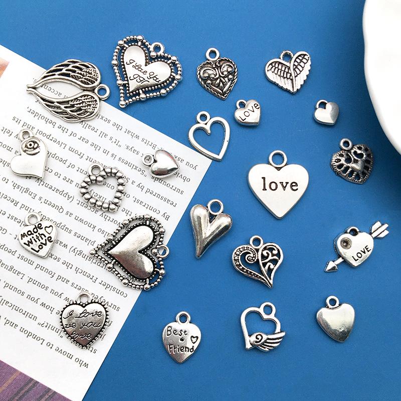 «Набор украшений в стиле ретро с подвесками в форме сердца из 20 предметов: Аксессуары из сплава: ожерелье, браслет и кулон в форме сердца.