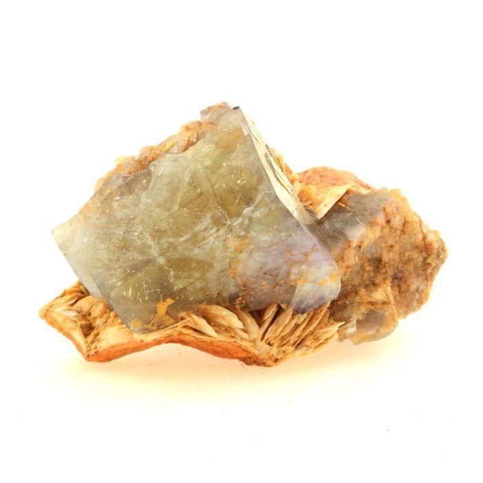 Fluorite + Baryte 234.6 carats