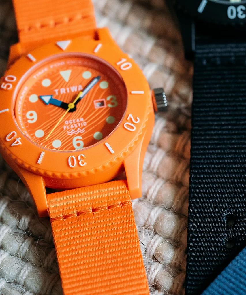 Время для Океанов Submariner Оранжевый TIME FOR OCEANS SUBMARINER NEMO Официально Шведский Скандинавский Ремешок из Переработанного Нейлона TRIWA/TRIWA Мужские и Женские