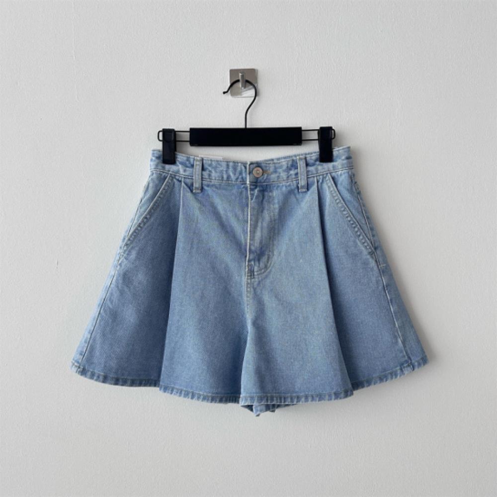 New Arrivals Open Run Women Pintuck Flare Light Blue Wide Culottes Denim
