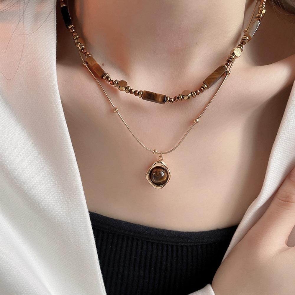Light Luxury Collarbone Chain Senior Sense Sweater Chain Tiger's Eye Stone Beaded Necklace Winter