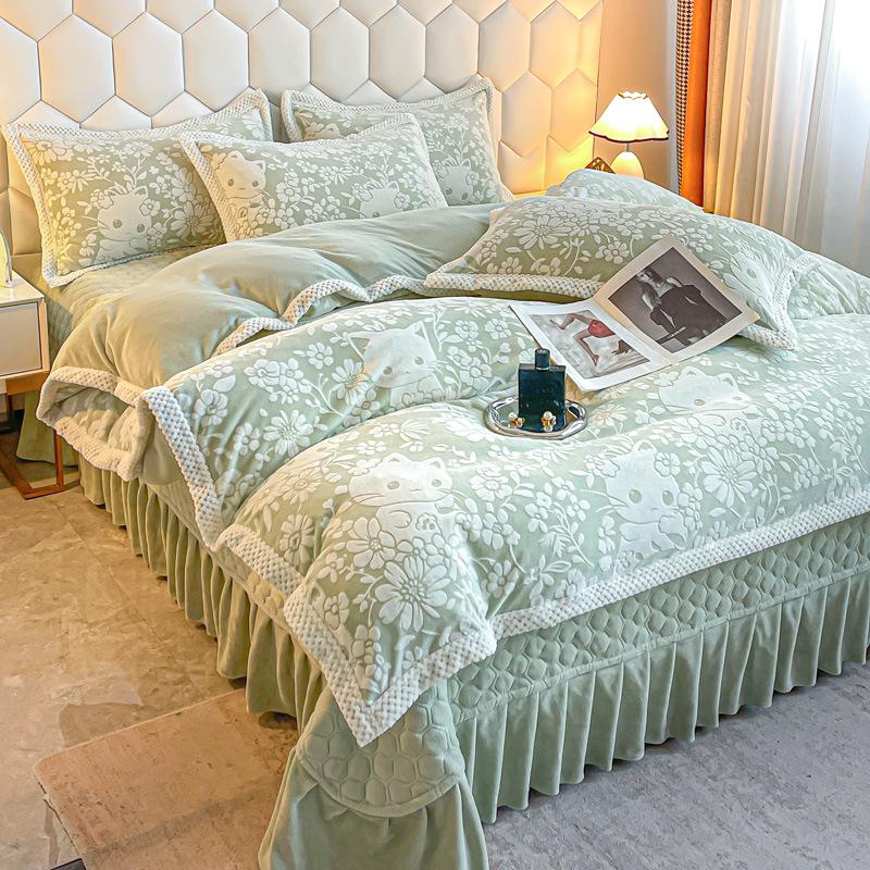 Three-dimensional Carved Bed Cover Four-piece Set of Cotton Padded Thickened Bed Three-piece Set