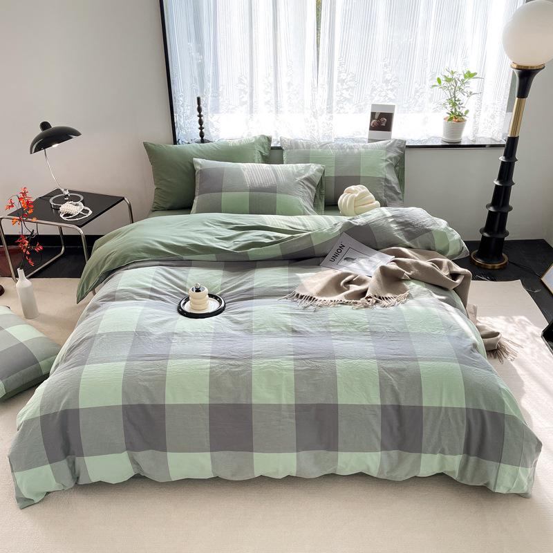 Серия AB Cotton: Комплект постельного белья из чистого хлопка для общежития - односпальный, из четырех частей с простынями