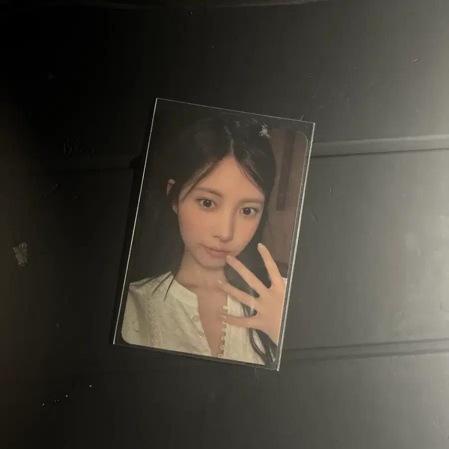 RESCENE Liv Runaway music show photocard