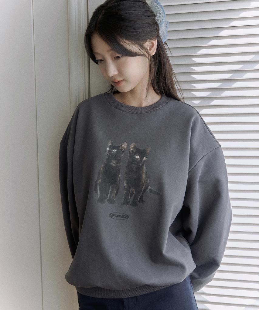 Свитшот с графическим рисунком кошки Epeueidi Sweetie (Древесный уголь)