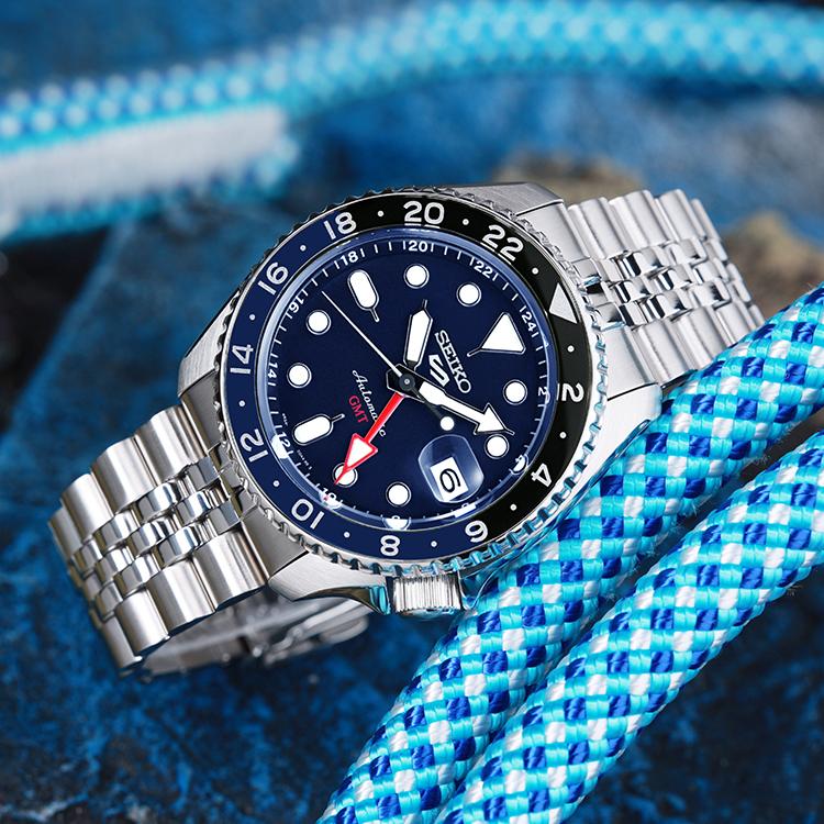 Seiko 5 НОВЫХ СПОРТИВНЫХ Механические Часы с Браслетом из Нержавеющей Стали Мужские Часы Синий Циферблат SSK003K1