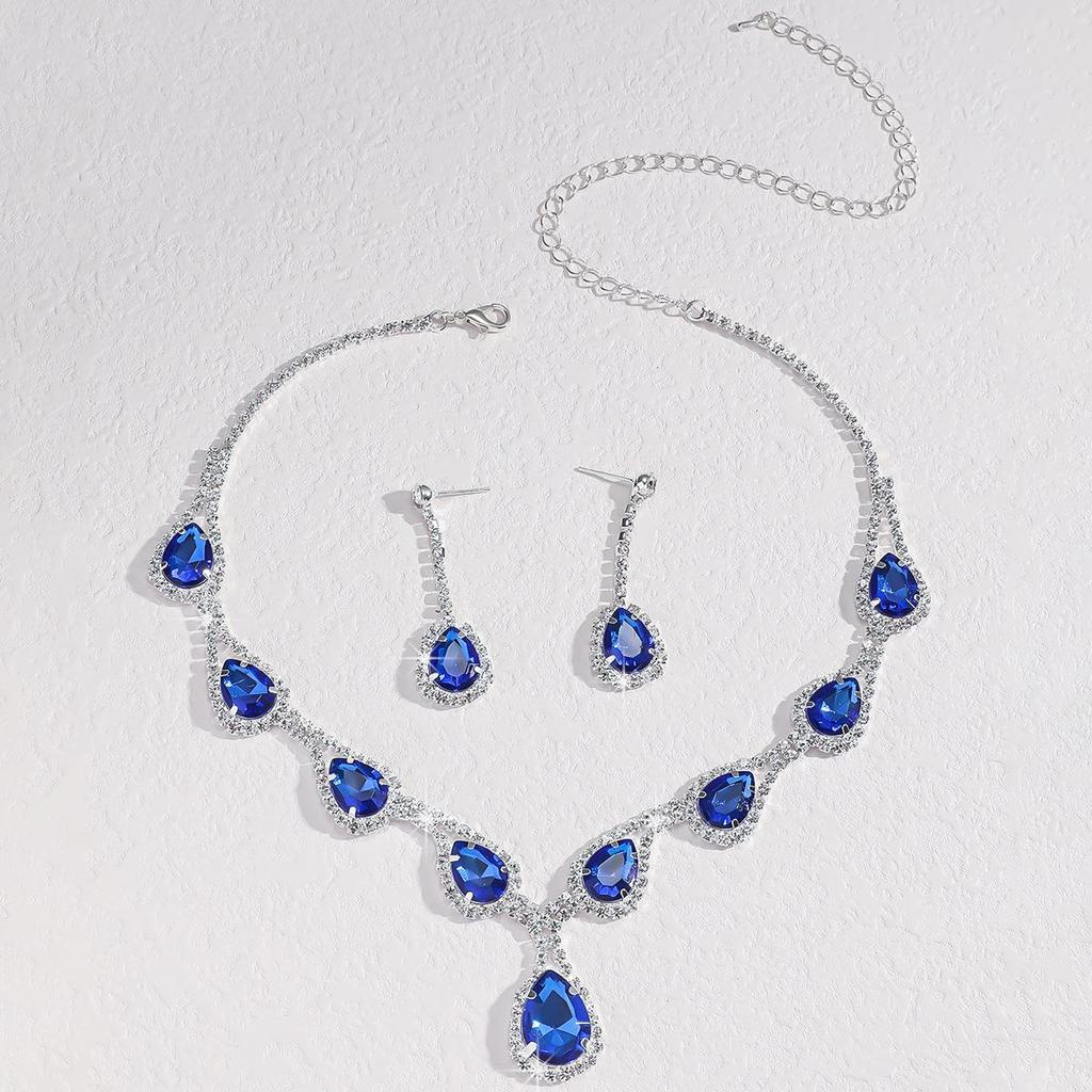 Элегантный набор ожерелий с цирконами: Винтажная цепочка на ключицу