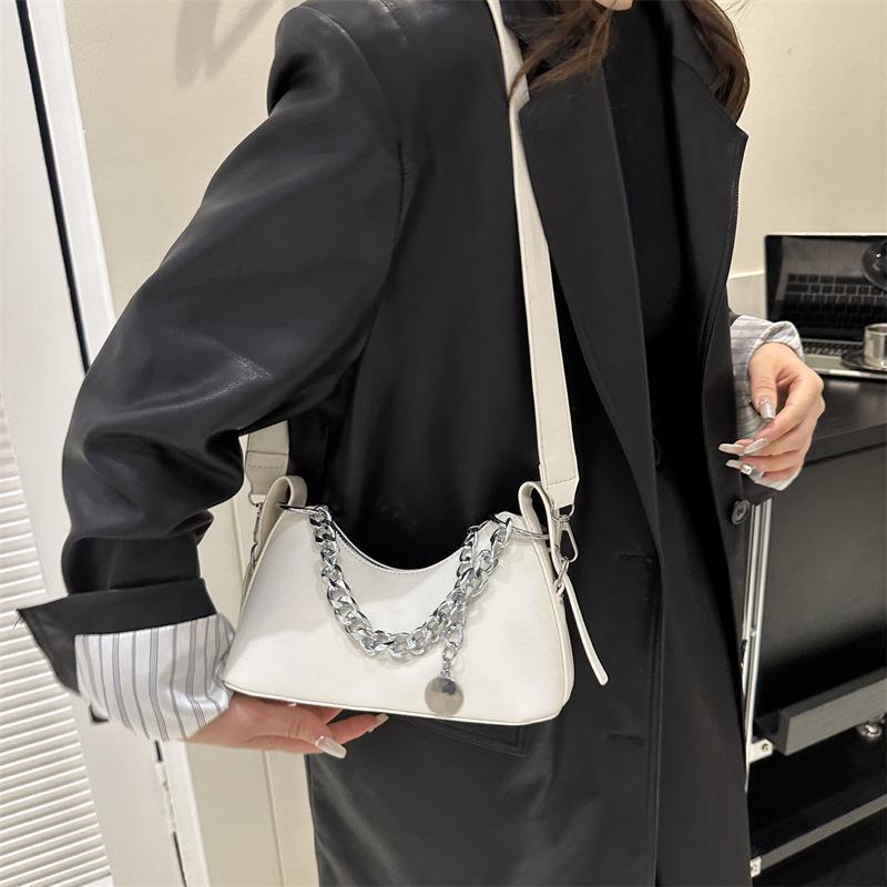 Женская сумка-мессенджер в стиле ретро, осень 2024, новая повседневная простая сумка через плечо в Корейском стиле