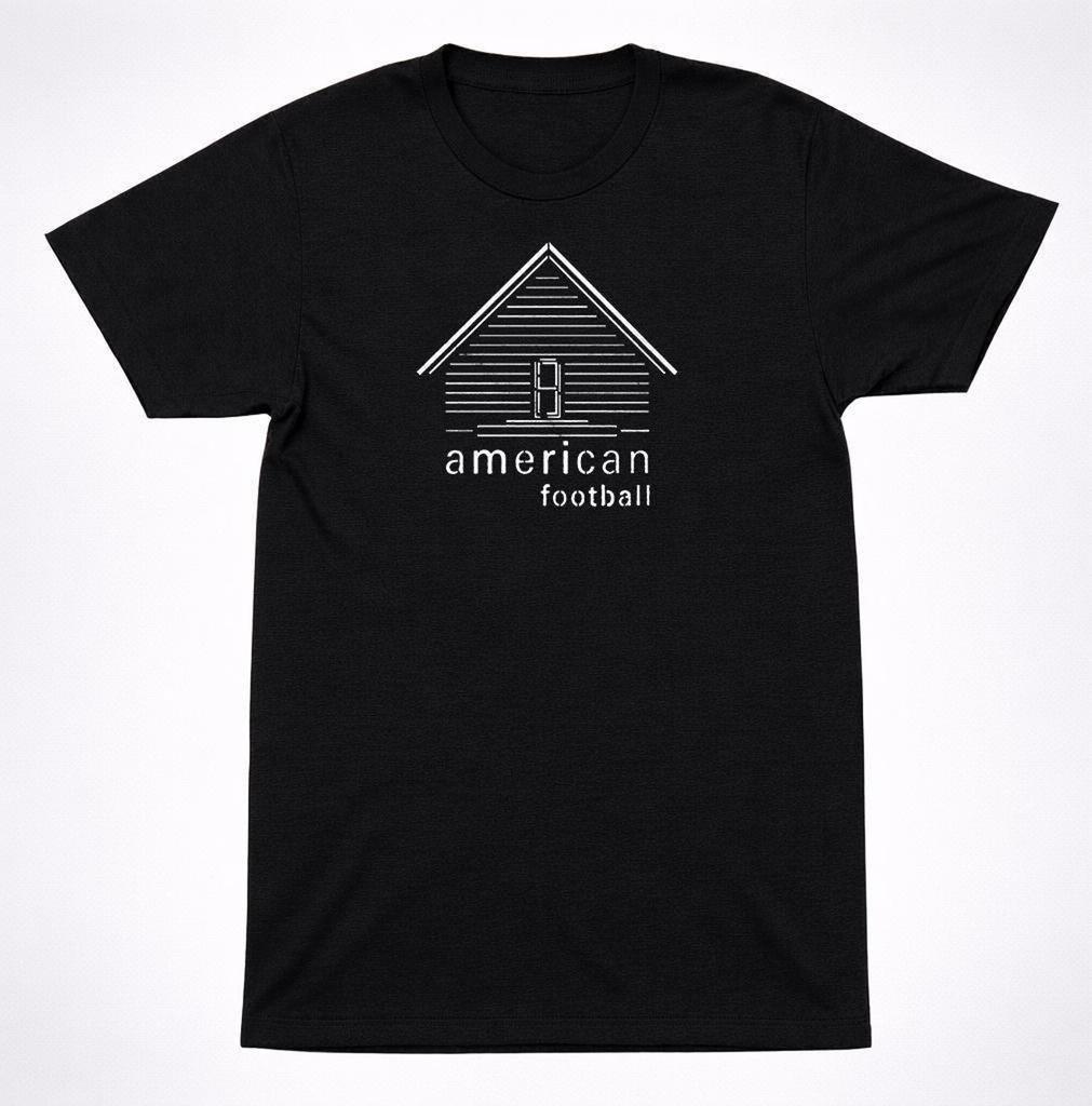 Футболка с прямым логотипом American Football House - Минималистичная футболка в стиле эмо-рок - Черная с белой линейной печатью, Мягкий хлопок, Унисекс