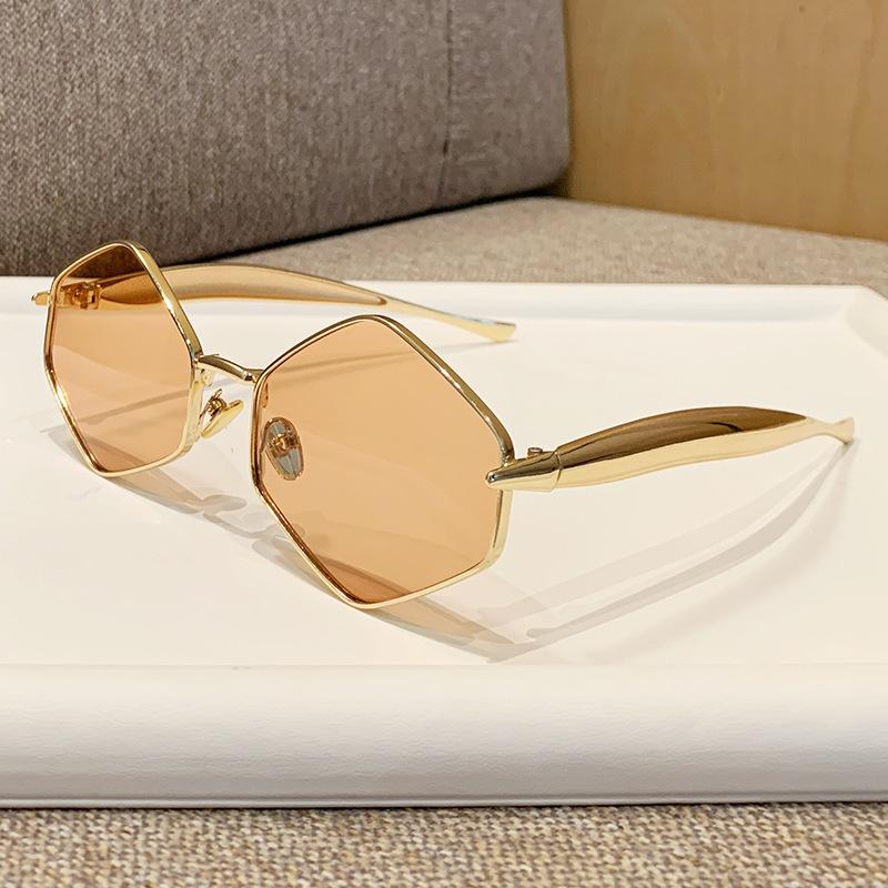 New y2k Vintage Rhombus Sunglasses Women For Men Luxury Brand Designer Sun Glasses Punk Popular Outdoor Travel Sexy Shades UV400