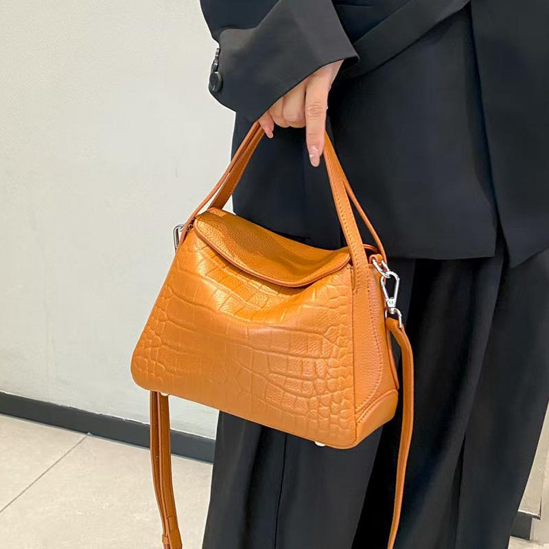 Первый слой коровьей кожи Новая сумка Повседневная Универсальная Натуральная кожа Женская сумка Сумка через плечо