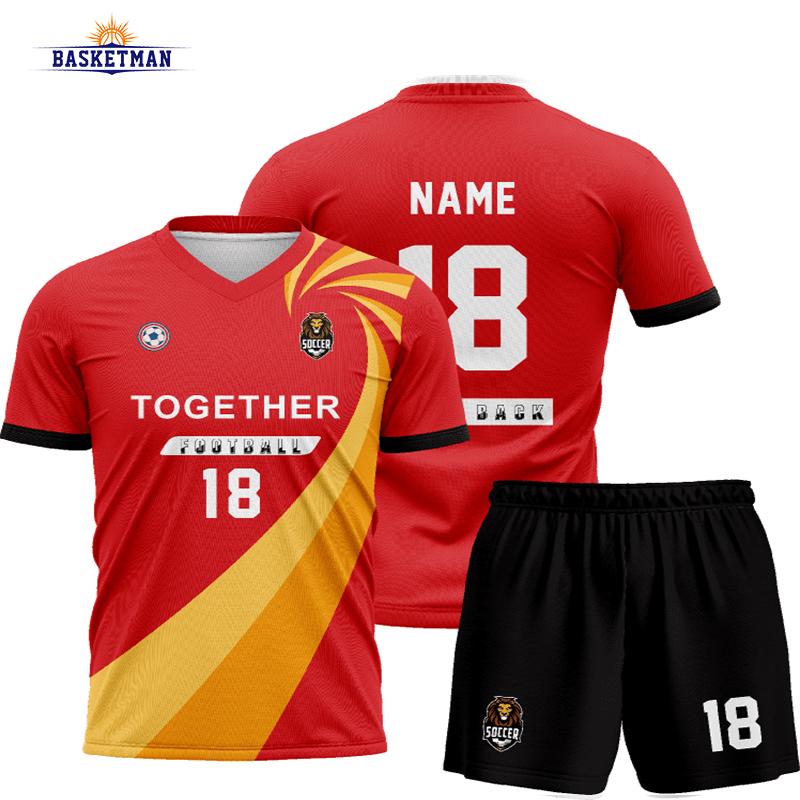 Custom High Quality Men's Soccer Uniform 100% Polyester Sublimated Football Wear Professional Sets Name OEM Service for Adults