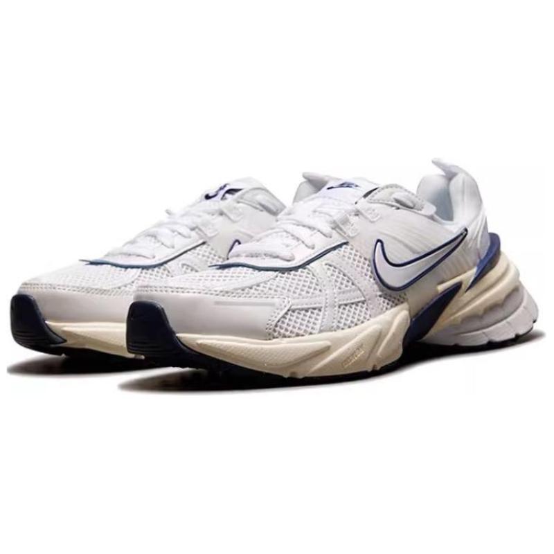 Nike Женские кроссовки V2K Run Summit White FD0736-102