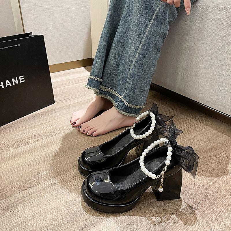 Французские туфли Мэри Джейн, женские, лето 2025, новые босоножки на толстом каблуке с жемчужным бантом, маленькие кожаные туфли в стиле феи