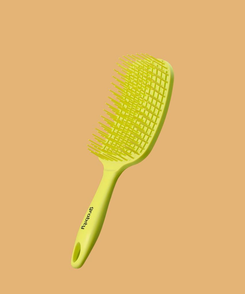 Hair lifting volume brush