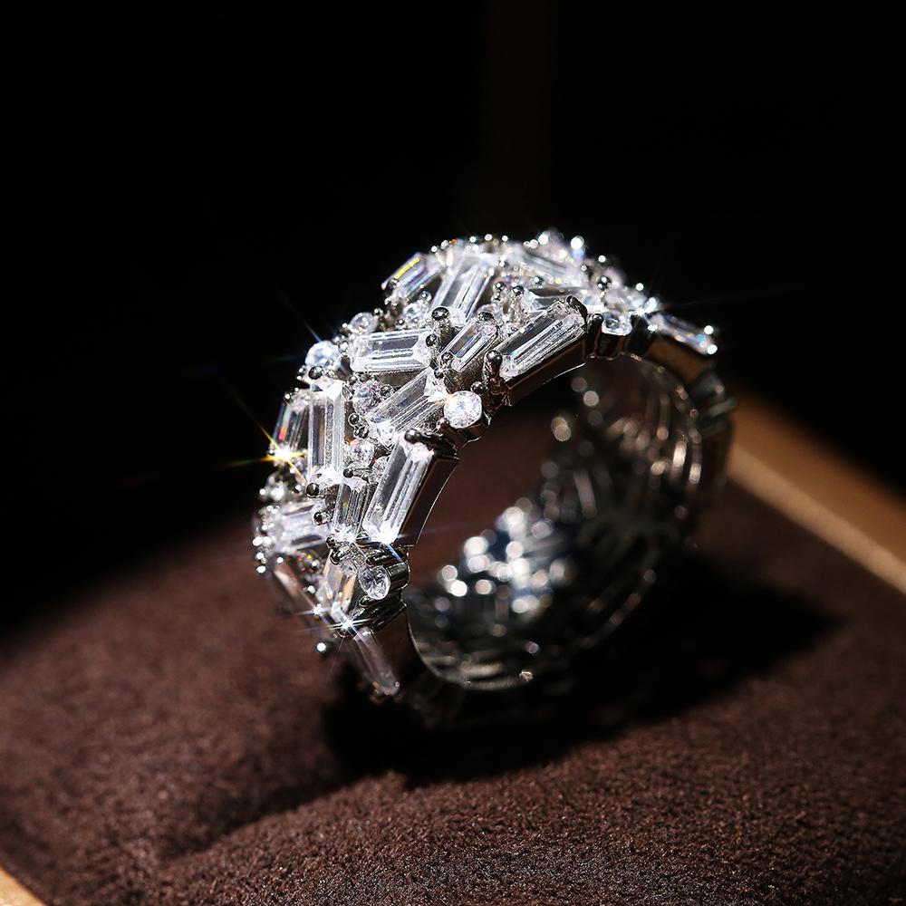 Новые роскошные женские кольца с геометрическим фианитом, стильные аксессуары для вечеринок для девочек, повседневное носимое ювелирное кольцо