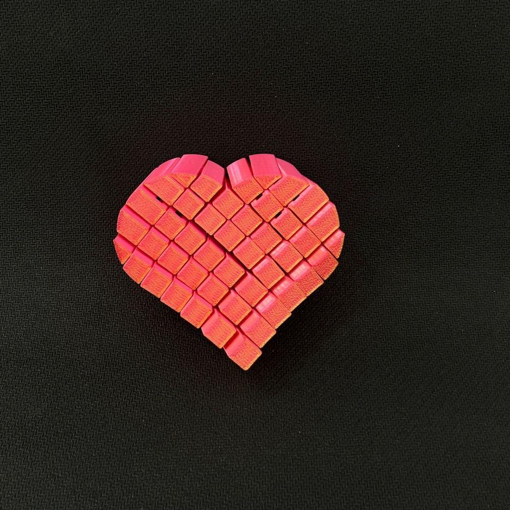 Fractal 3D Printed Pixel Heart Gifts AntiAnxiety Decompression Toy Heart Fidget Toys Kid/ Adult