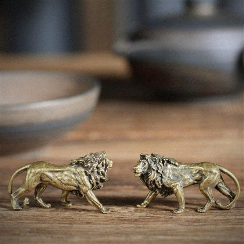 3D Mini Lion Casting Animal Figurine Retro Style Metal Sculpture Home Office Room Desktop Decoration Collect Ornaments Gift