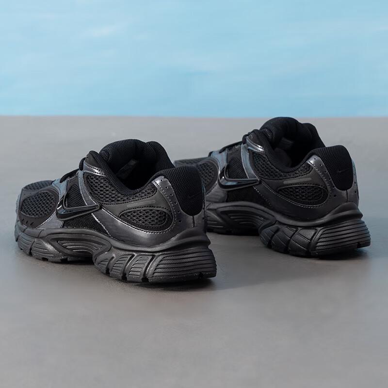 Nike Мужская повседневная обувь V5 RNR