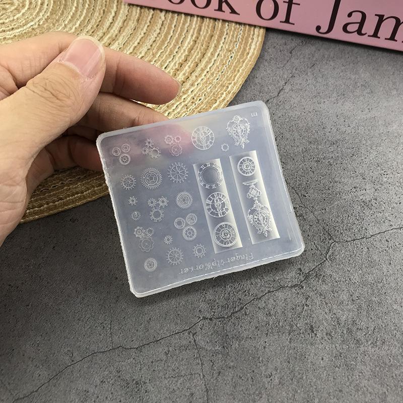 1 Piece Kawaii Butterfly Wing Silicone Nails Mold Reusable Templates Stamping 3D DIY Design Nail Art Parts Decorations Tools