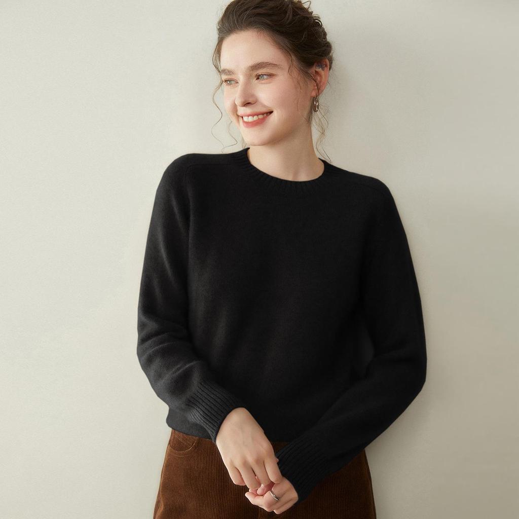 Женский кашемировый свитер с круглым вырезом - Коллекция Осень/Зима 2025, Реглан, Утепленный, Однотонный, Свободный крой, Стройнящий вязаный базовый.